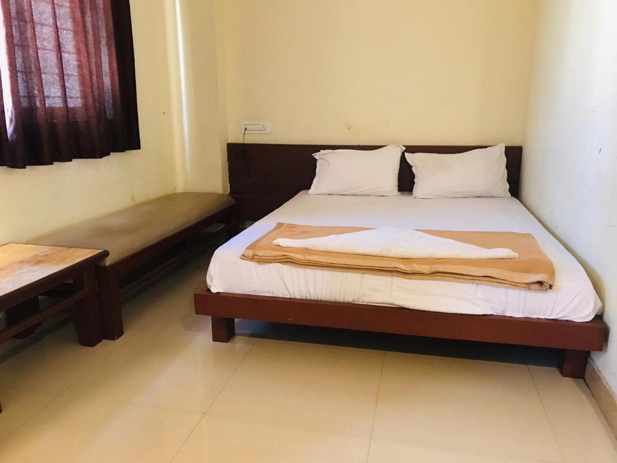 Staymaker Bright Palace Residency Shimoga Εξωτερικό φωτογραφία