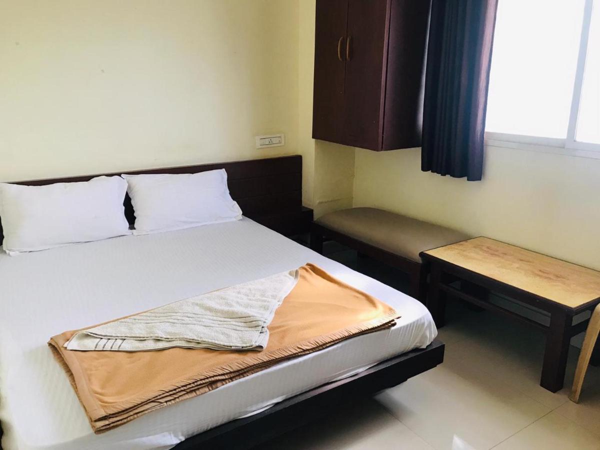 Staymaker Bright Palace Residency Shimoga Εξωτερικό φωτογραφία